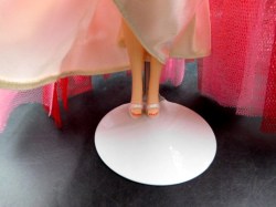 campus sweetheart repro blonde shoes